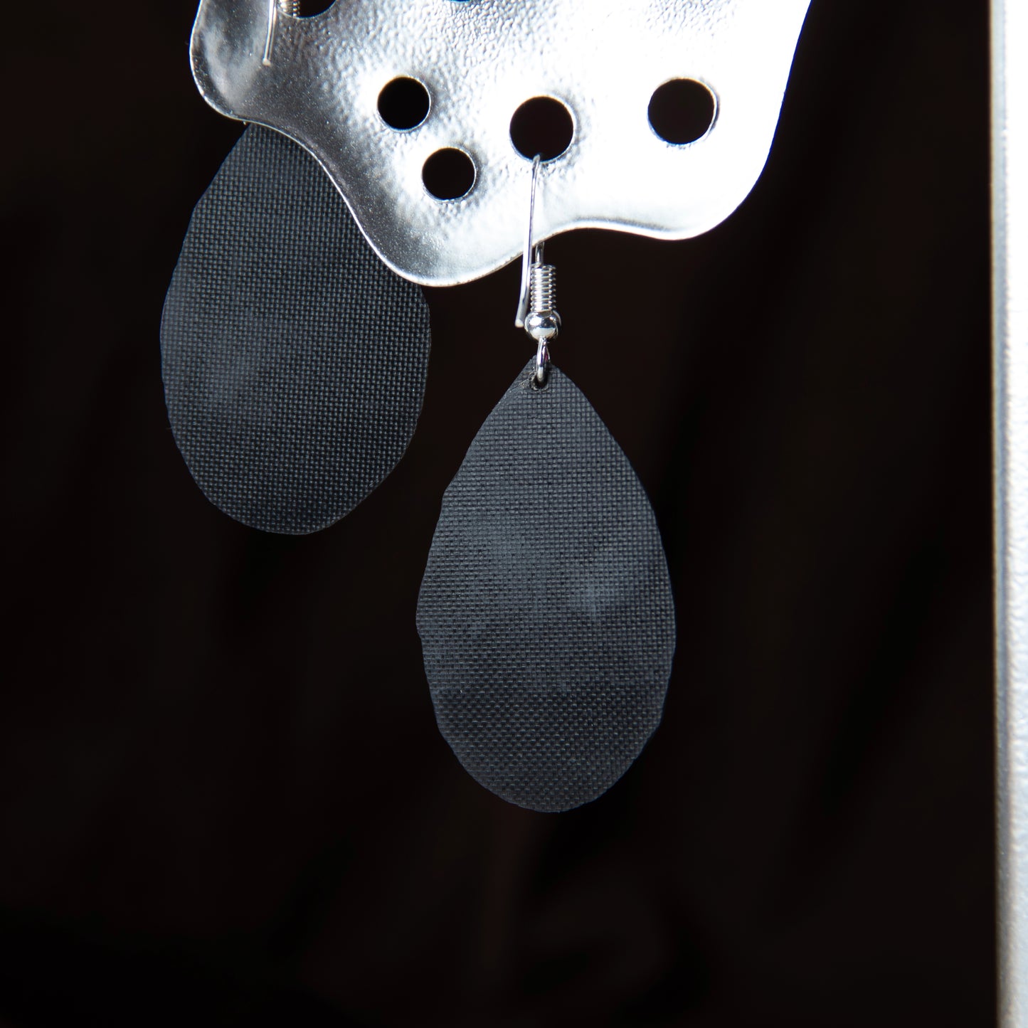 Dots Teardrop Earrings