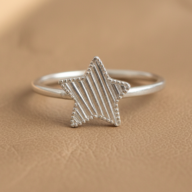 Star Deco Ring